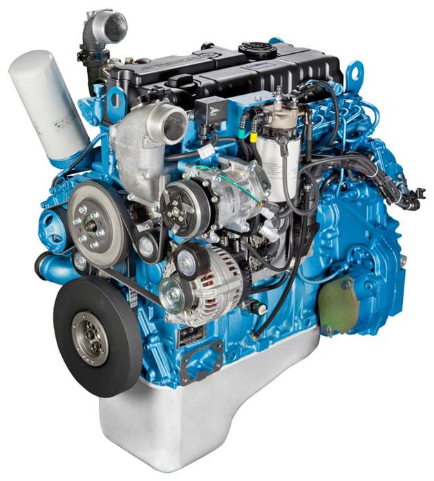 Новый двигатель ЯМЗ-53405 для нового комбайна NOVA